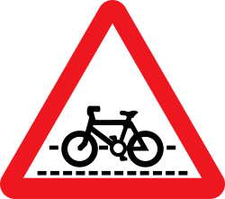 Cycle Crossing warning sign in India